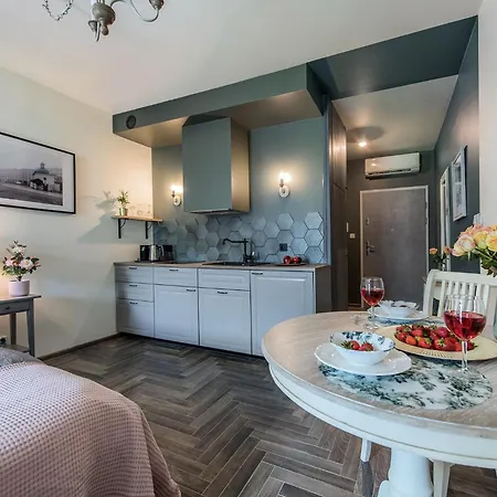 Rajska Old Town Apartamento